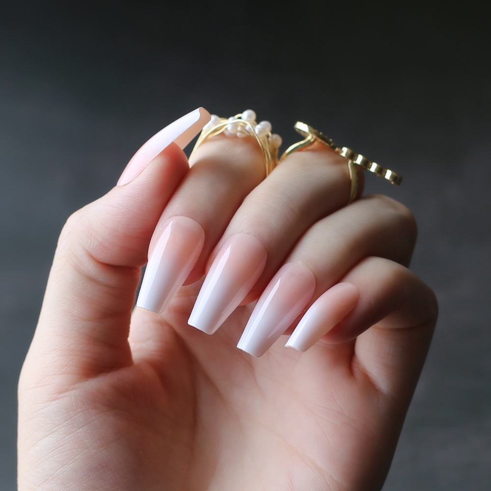 Nail Art Ombre Pink - Uñas postizas brillantes para salón de